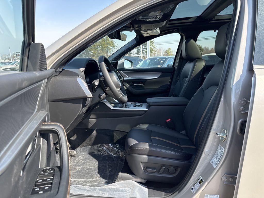 New 2026 Platinum Quartz Metallic Mazda Premium Plus AWD image 11