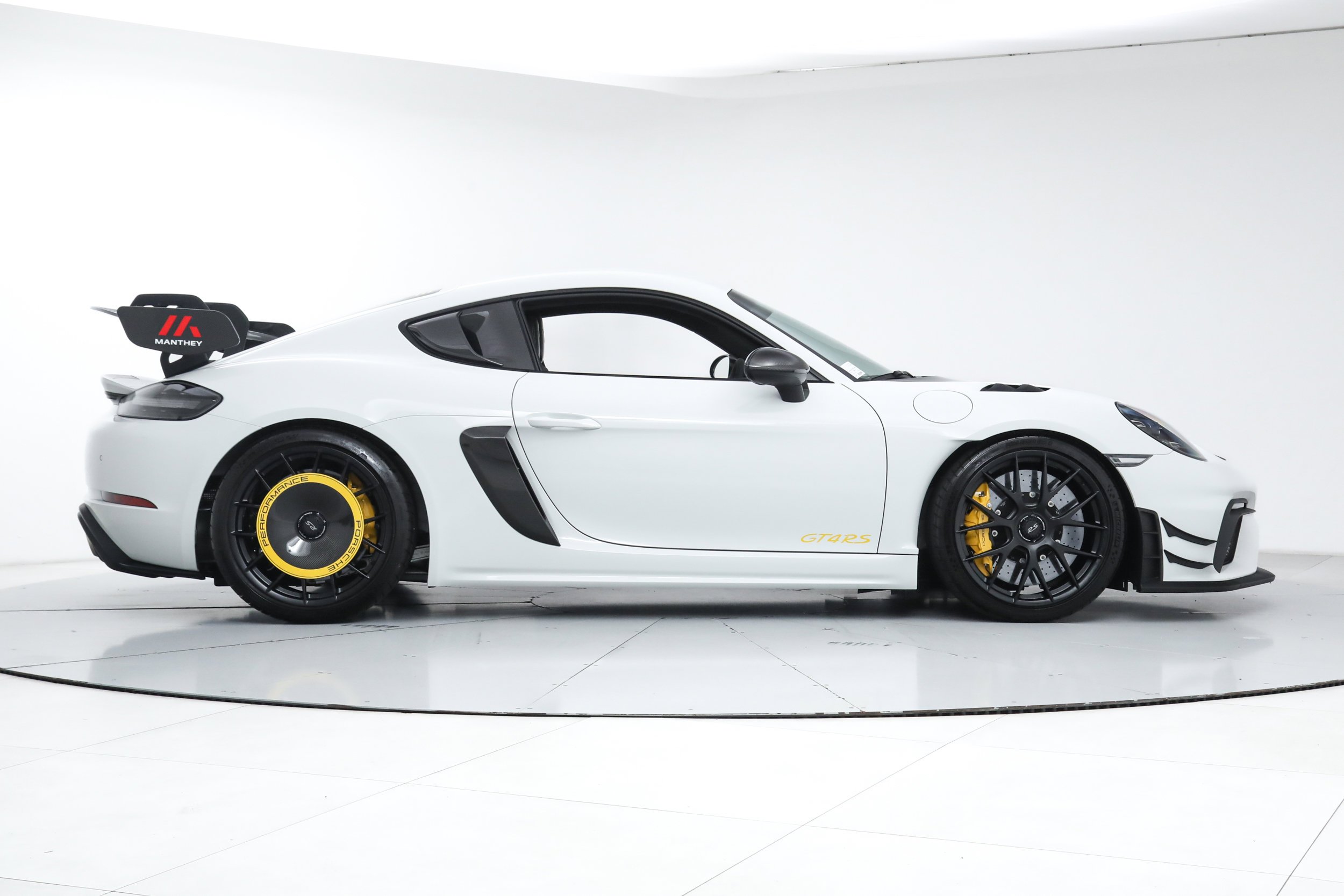 Used 2025 White Porsche GT4 RS Coupe image 6