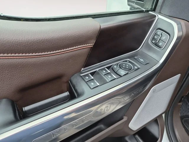 Certified Used 2025  Ford King Ranch image 10