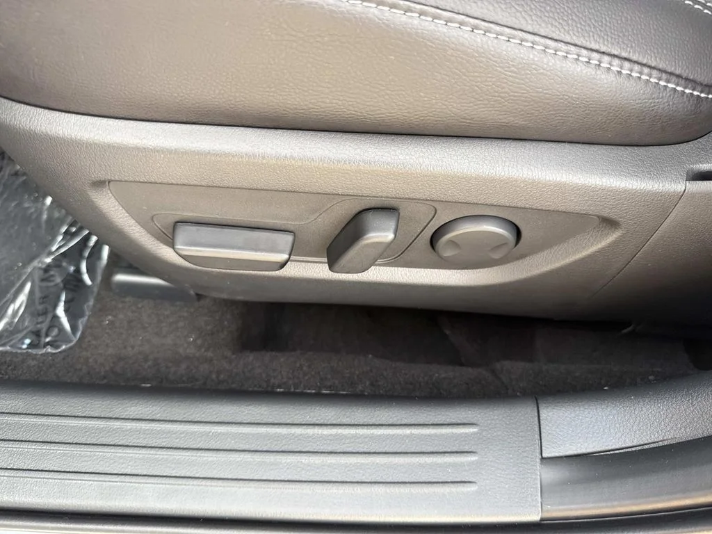 New 2026 Polymetal Gray Metallic Mazda 2.5 S Meridian Edition AWD image 27