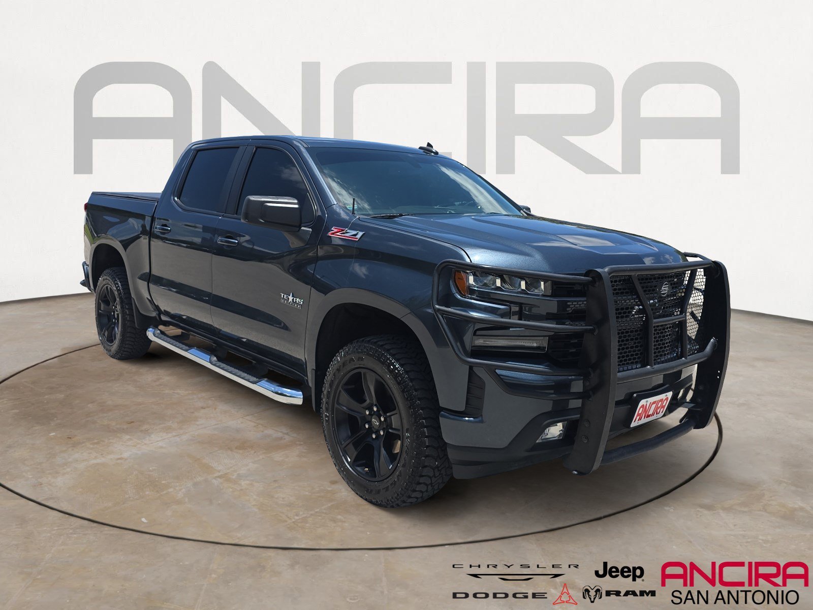2020 Chevrolet Silverado 1500 RST 4X4 Crew Cab Short Box's photo