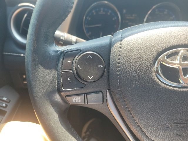 Used 2016 Magnetic Gray Metallic Toyota XLE image 12