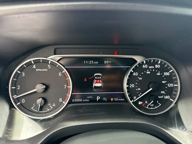 Used 2024 Gray Nissan S image 25