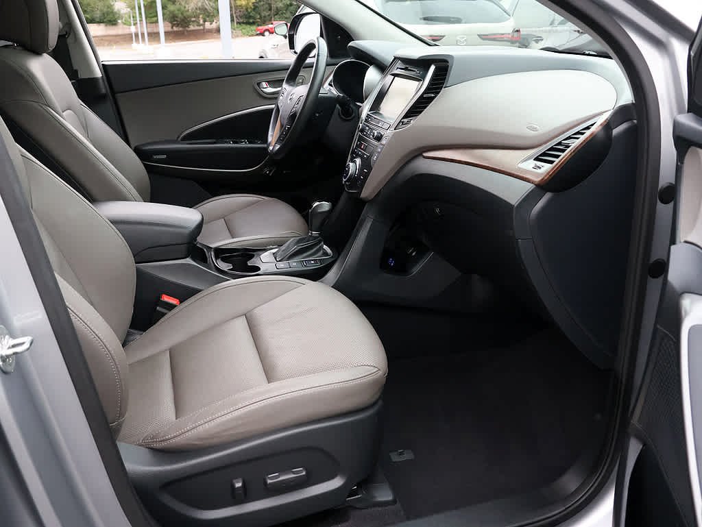 Used 2017 Iron Frost Hyundai SE Ultimate image 34