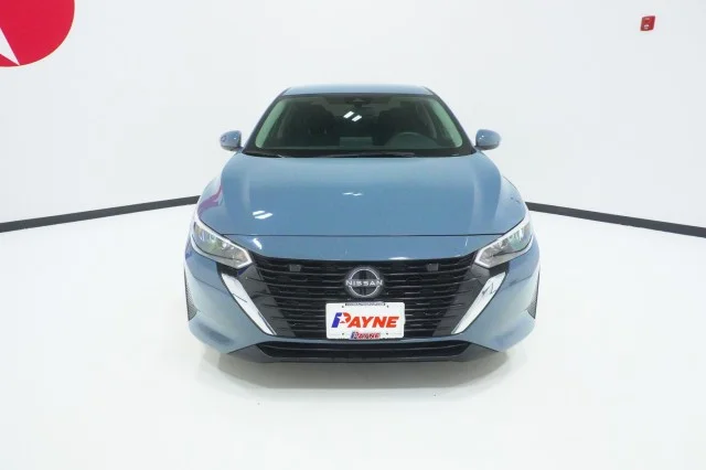 Used 2025  Nissan SV image 2