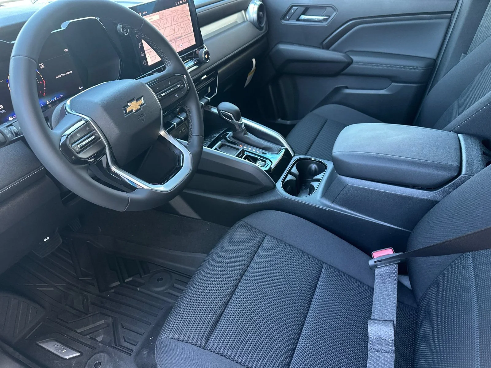2026 Chevrolet Colorado LT - Photo 10