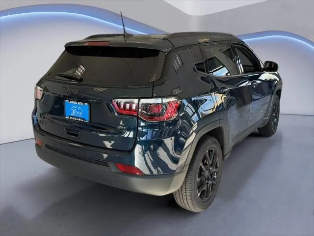 2026 Jeep Compass Latitude Altitude - Photo 3