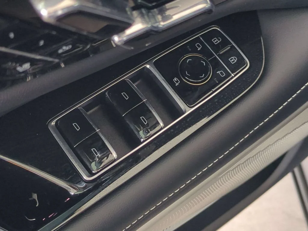 2026 Cadillac OPTIQ Premium Sport - Photo 27