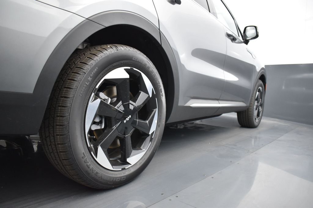 New 2026 Steel Gray Kia EX image 24