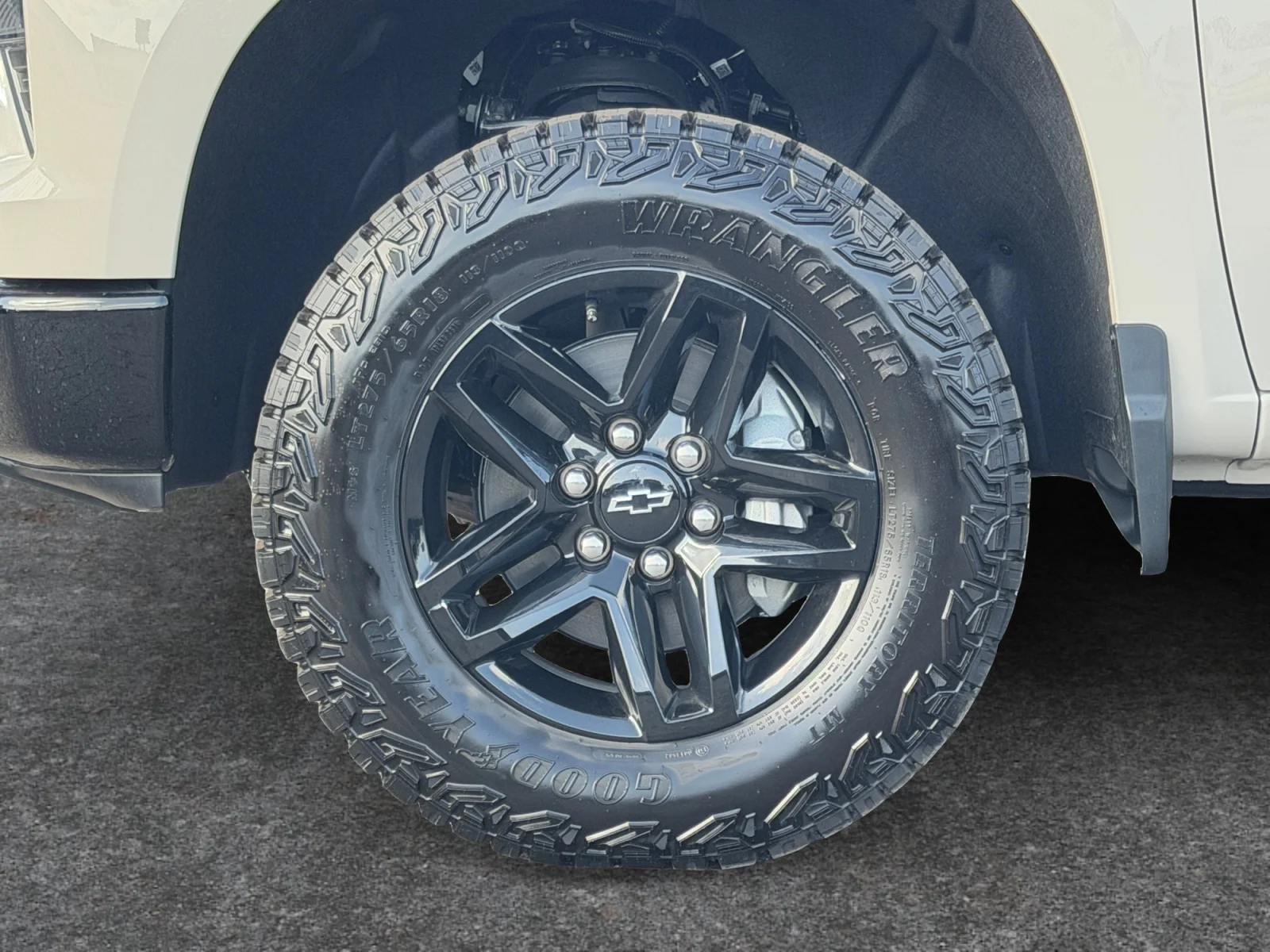 New 2026 White Sands Chevrolet Custom Trail Boss image 9