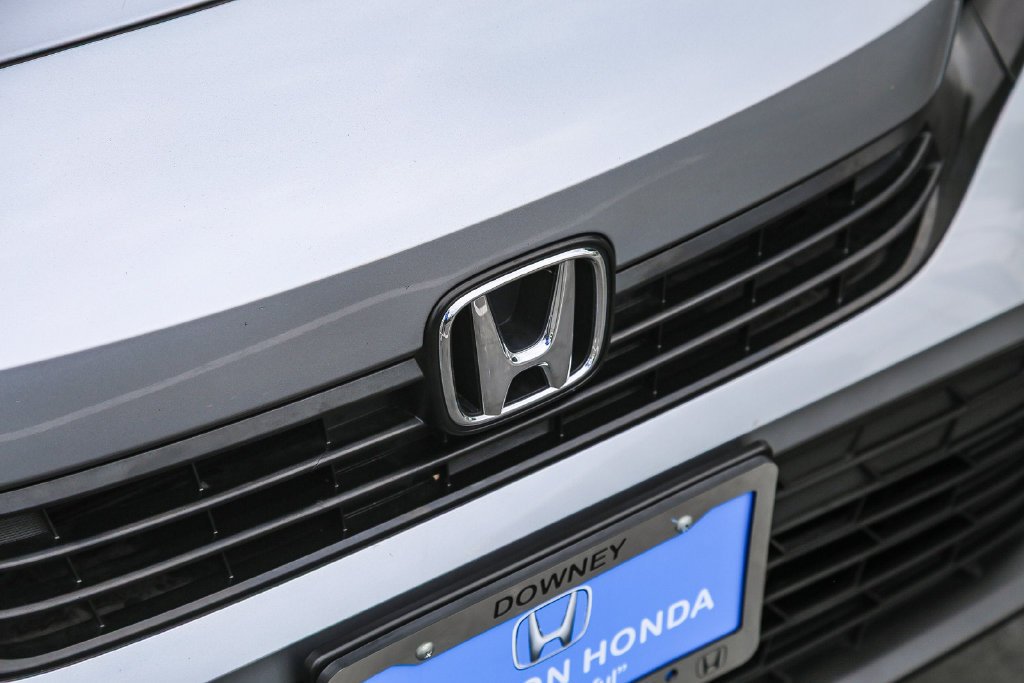 Certified Used 2024 Lunar Silver Metallic Honda 2.0L 4D SPORT image 39