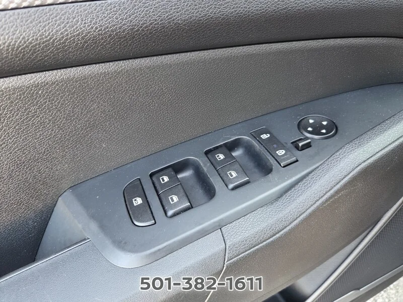 Used 2025 Steel Gray KIA LX FWD image 29