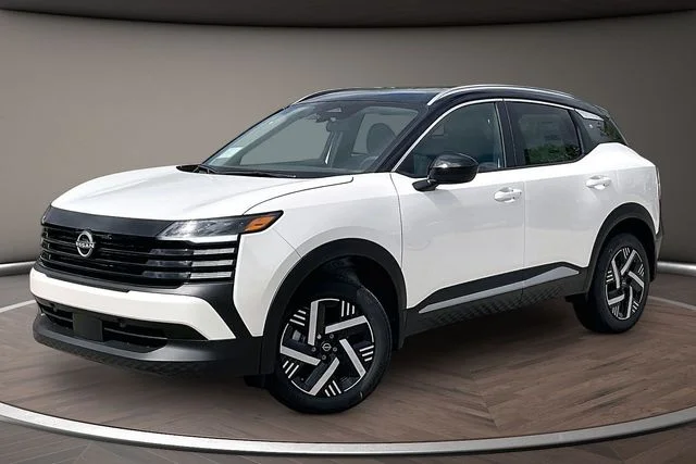 2026 Nissan Kicks 2.0 SV's photo