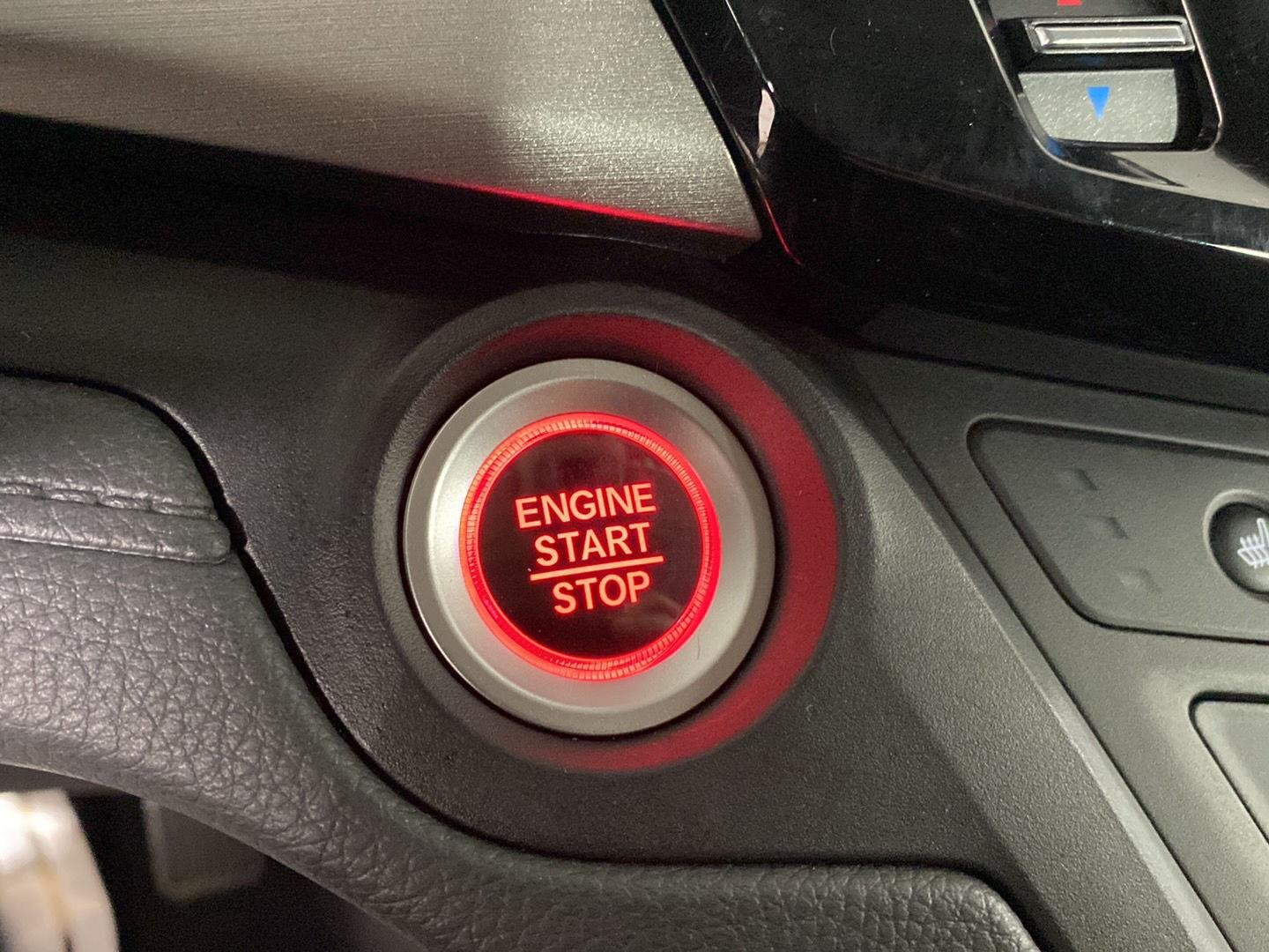 Used 2025  Honda EX-L image 17
