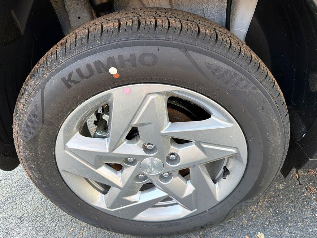 New 2026 White Hyundai SE FWD image 17