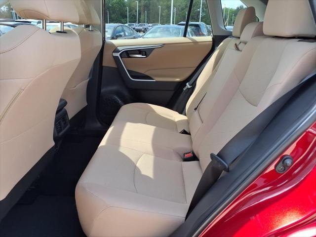 Certified Used 2024 RUBY FLARE PEARL Toyota  image 18