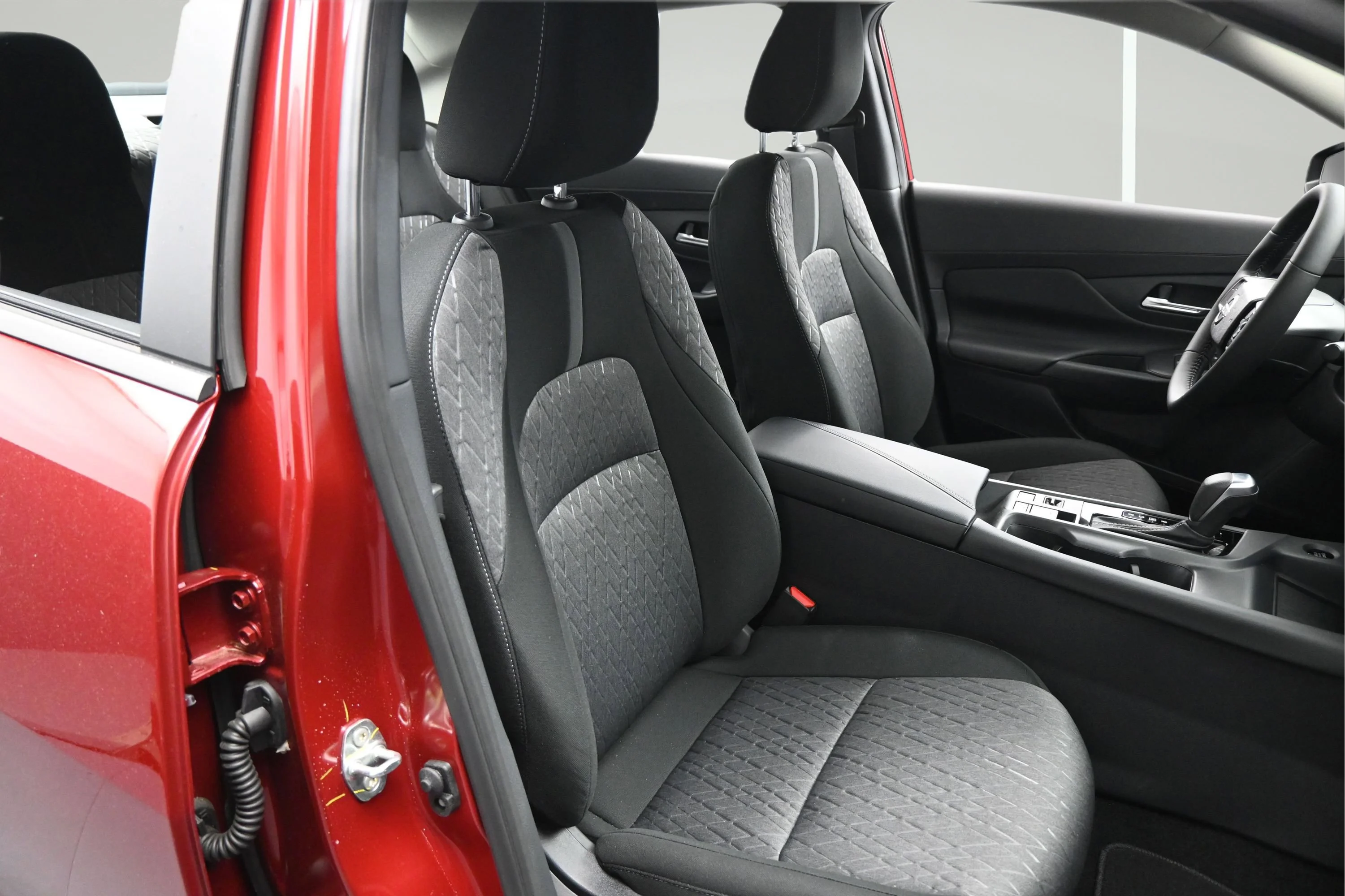 New 2026 Scarlet Ember Tintcoat Nissan SV image 13