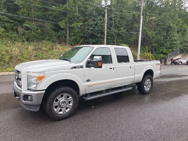 Used 2016 White Platinum Clearcoat Metallic Ford King Ranch image 6