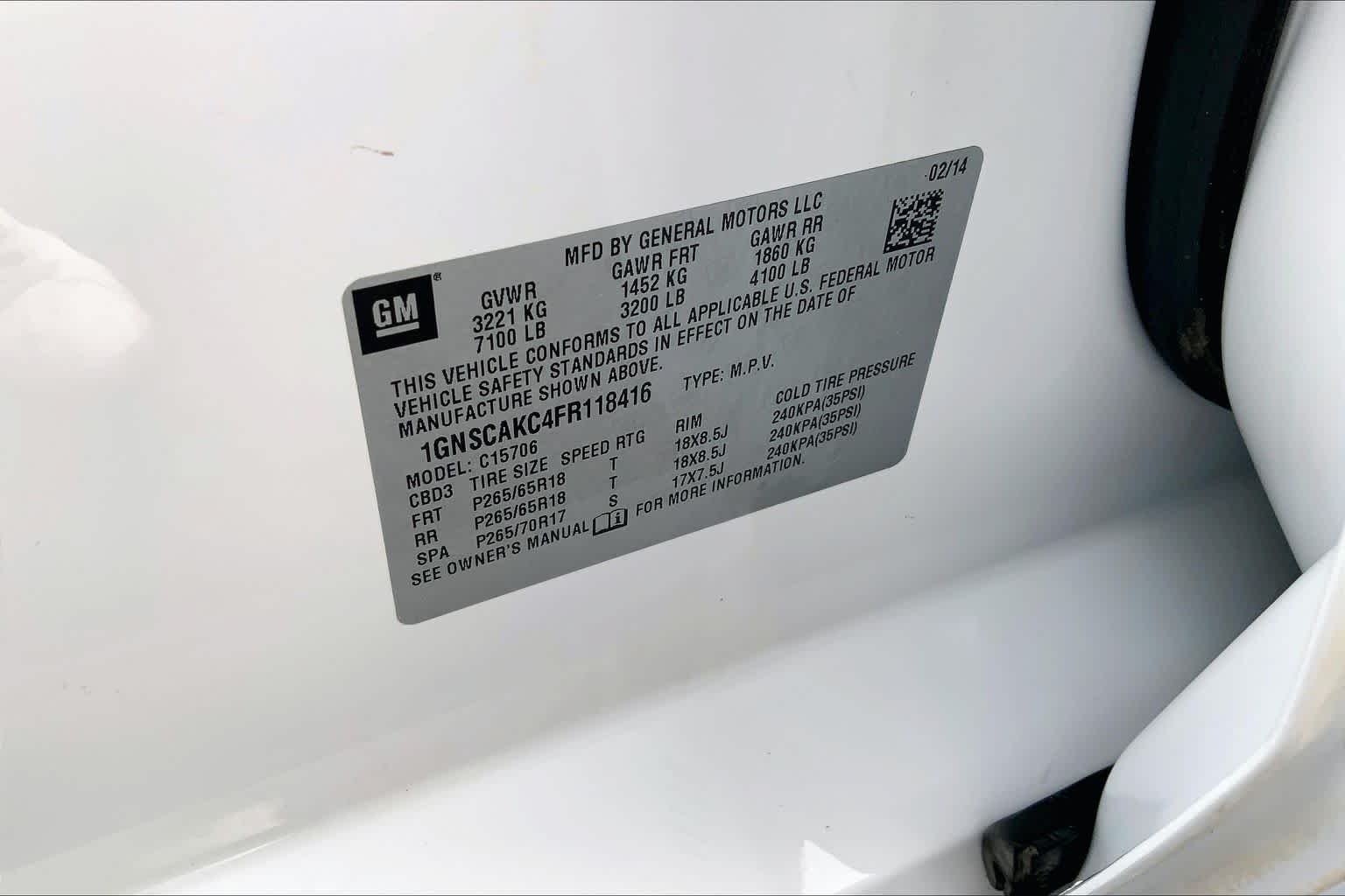 Used 2015 Summit White Chevrolet LS image 36