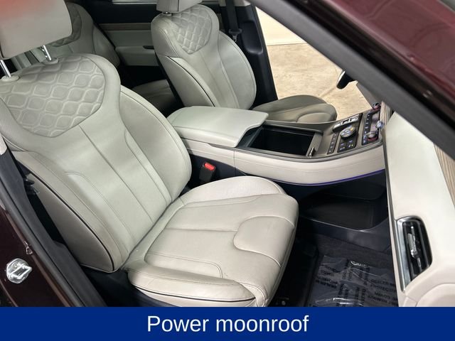 Used 2021 Red Hyundai Limited image 27