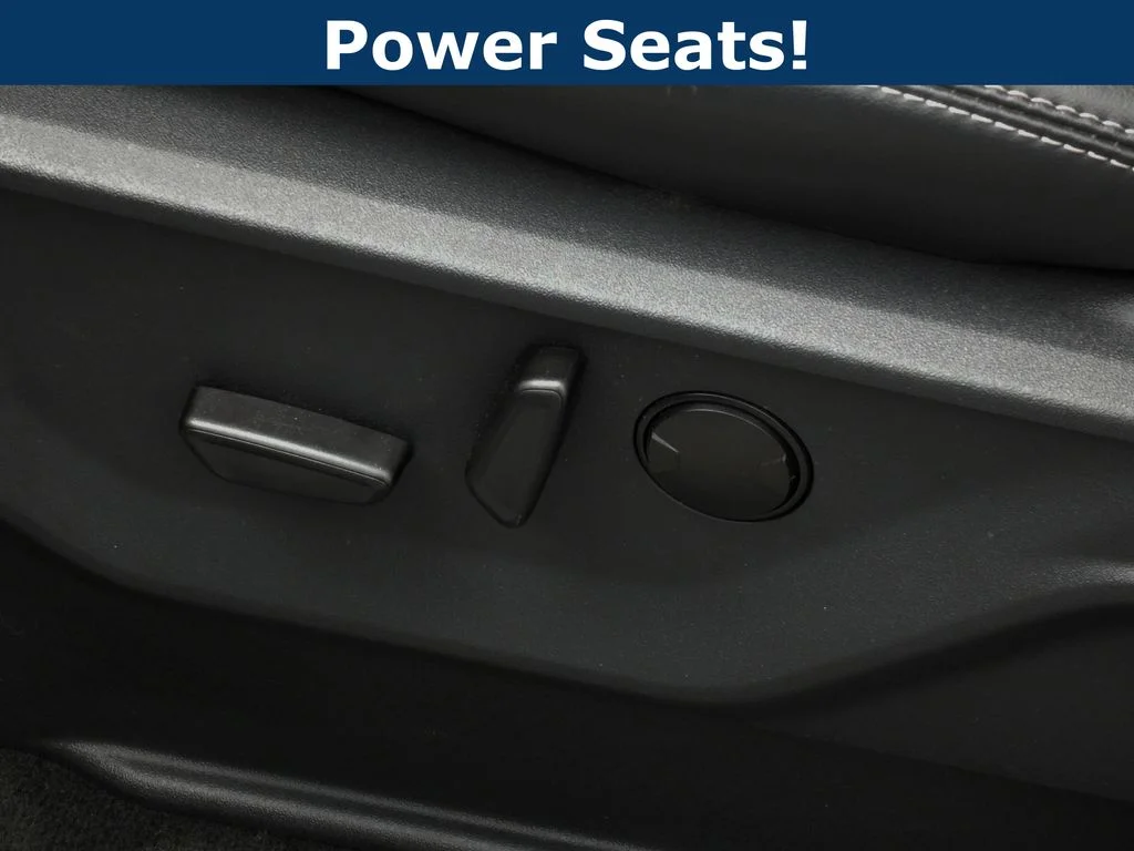 Used 2025 White Ford Platinum image 24