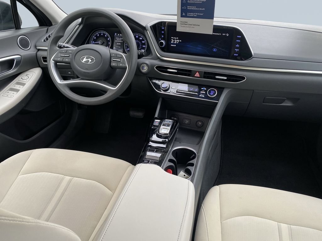 Used 2023 Onyx Black Hyundai SEL image 15