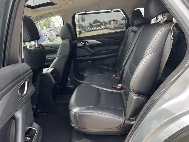 Used 2022 Silver Mazda Touring image 8