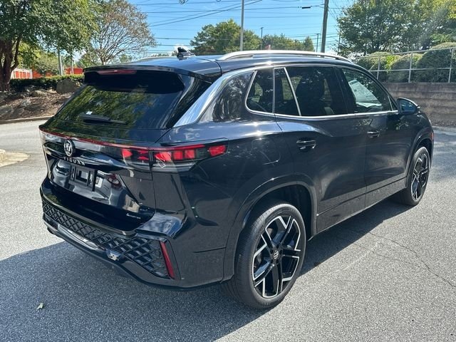 New 2026 Deep Black Pearl Volkswagen 2.0T SEL R-Line Turbo image 5