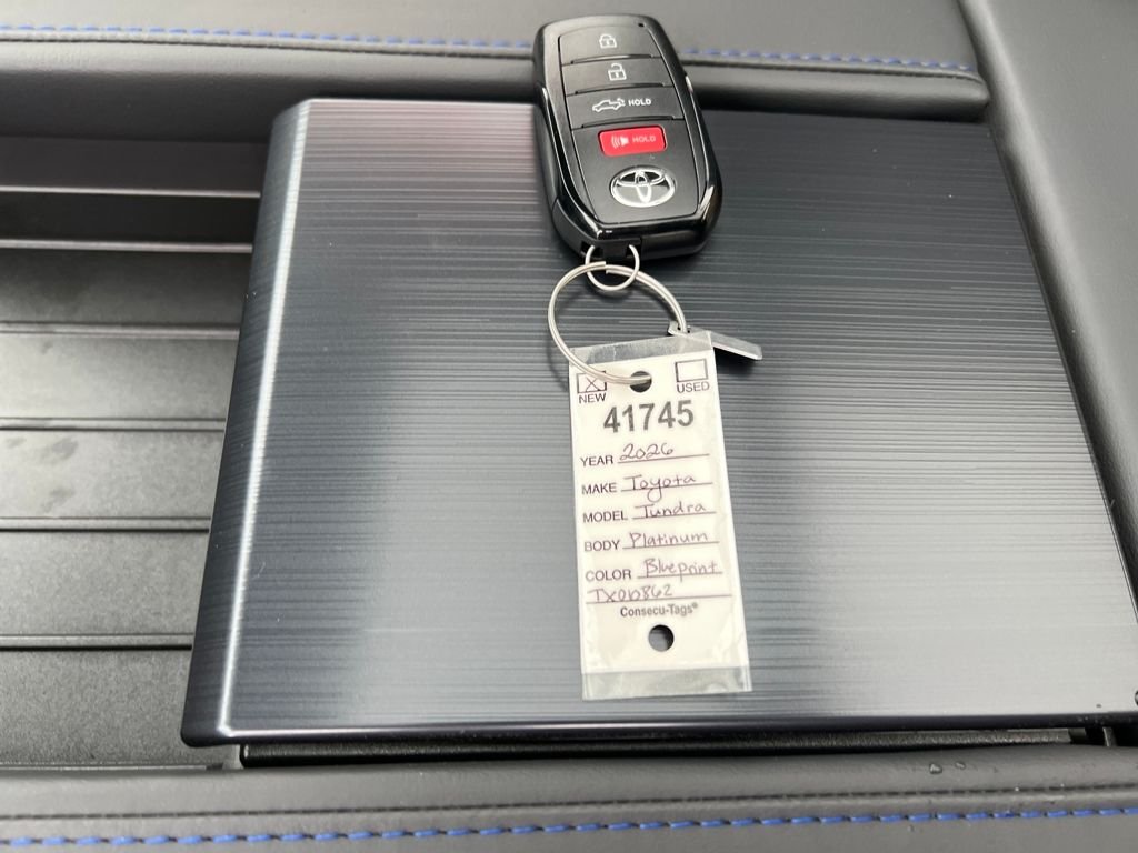 2026 Toyota Tundra Platinum - Photo 30