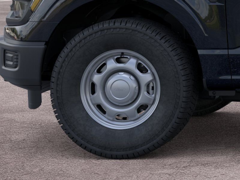 New 2025 Agate Black Metallic Ford XL image 19