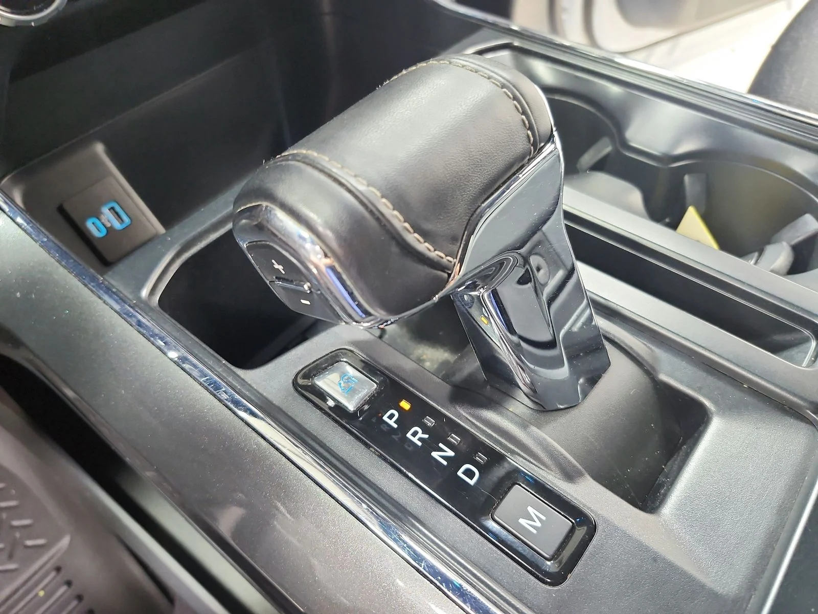 Used 2023 White Ford XLT image 28