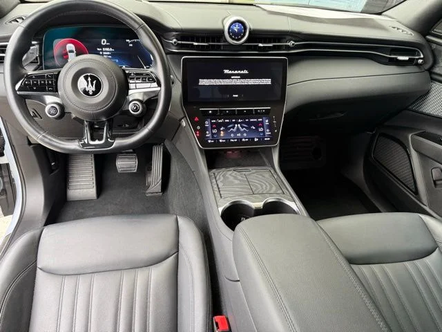 Certified Used 2023 Bianco Astro Maserati Modena image 12