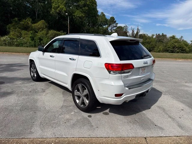 Used 2015 White Jeep Overland image 5