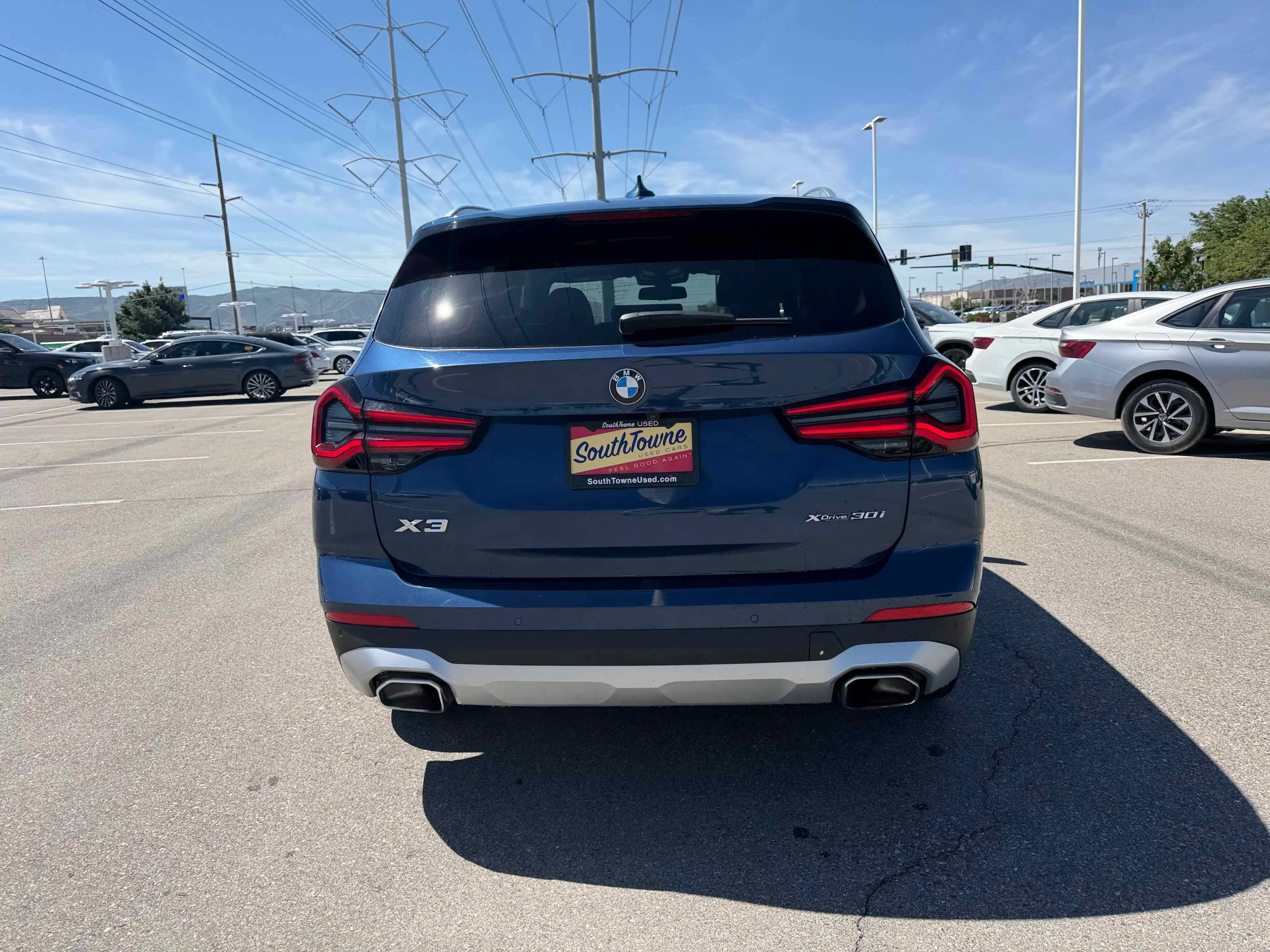 Used 2023 Phytonic Blue Metallic BMW xDrive30i image 6