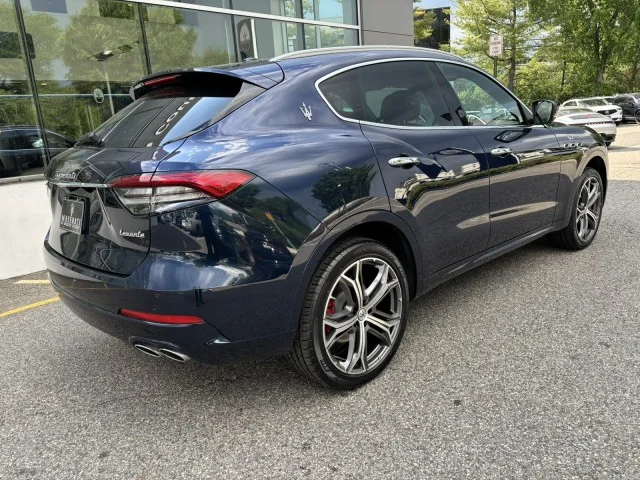 Used 2023 Blu Nobile Tri-Coat Maserati GT` ~ Tri-coat Paint Blu Nobile !!! CPO ELIGIBLE ! image 7