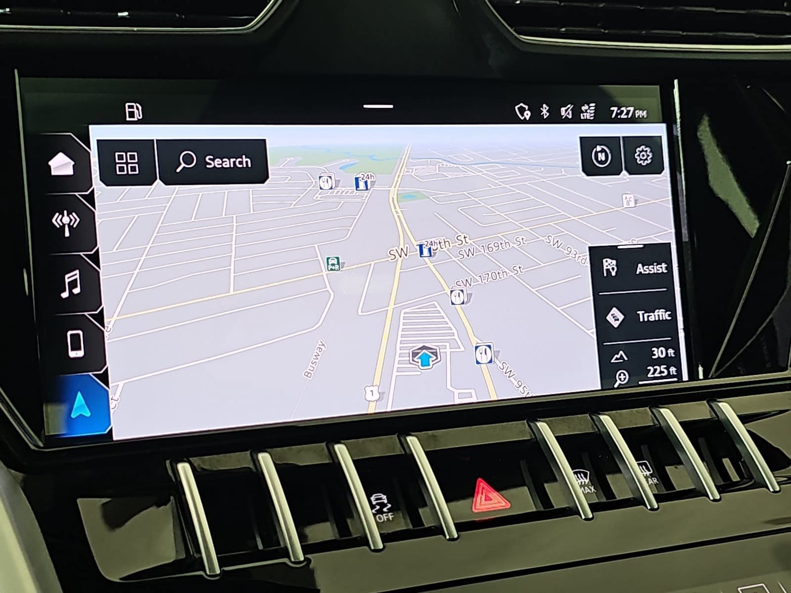 Used 2020  Lamborghini Base image 19