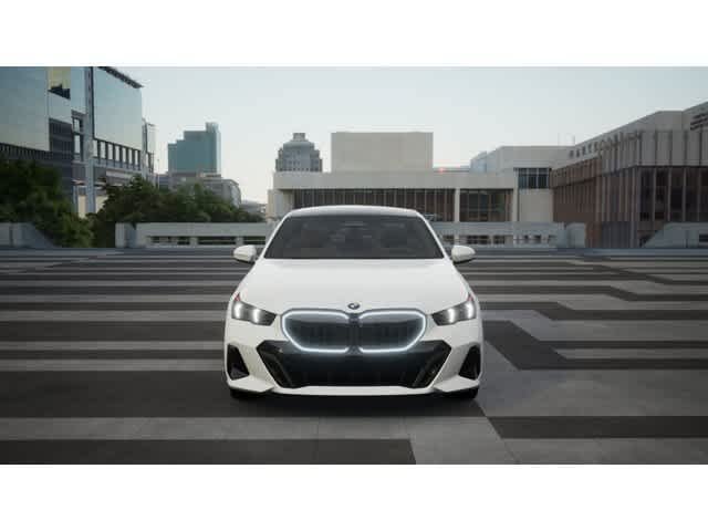 New 2026 Alpine White BMW 540i xDrive image 3