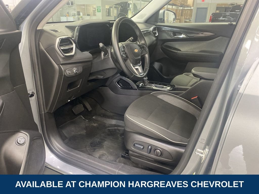 Used 2024 Sterling Gray Metallic Chevrolet LT image 13