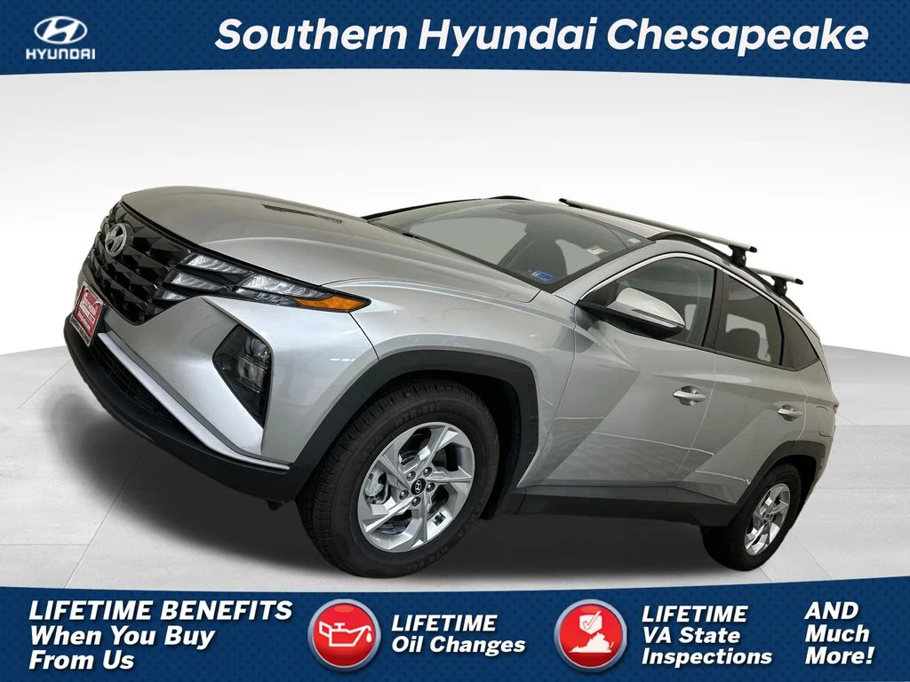 Used 2023 Silver Hyundai SEL image 1