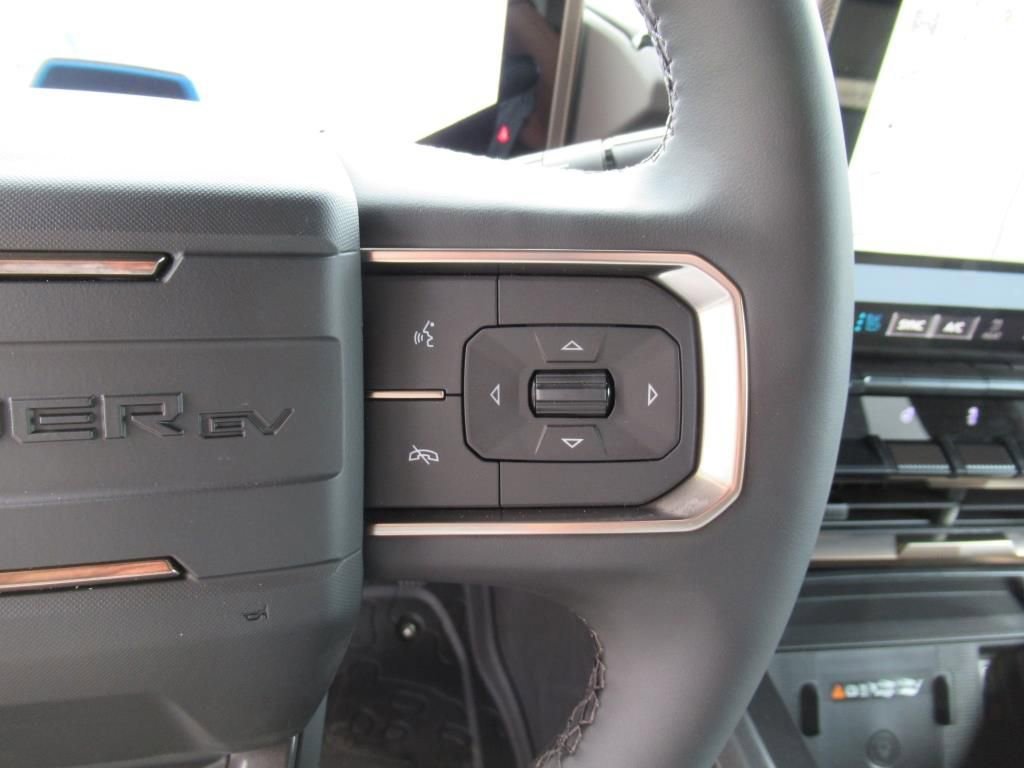 2025 GMC HUMMER EV 2X - Photo 18