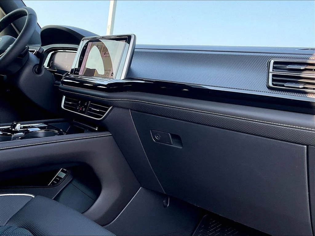 New 2026 Gray Volkswagen 2.0T SEL Premium R-Line image 34