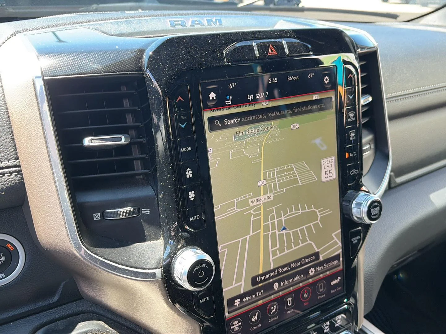 Used 2019 Delmonico Red Pearlcoat Ram Laramie image 10