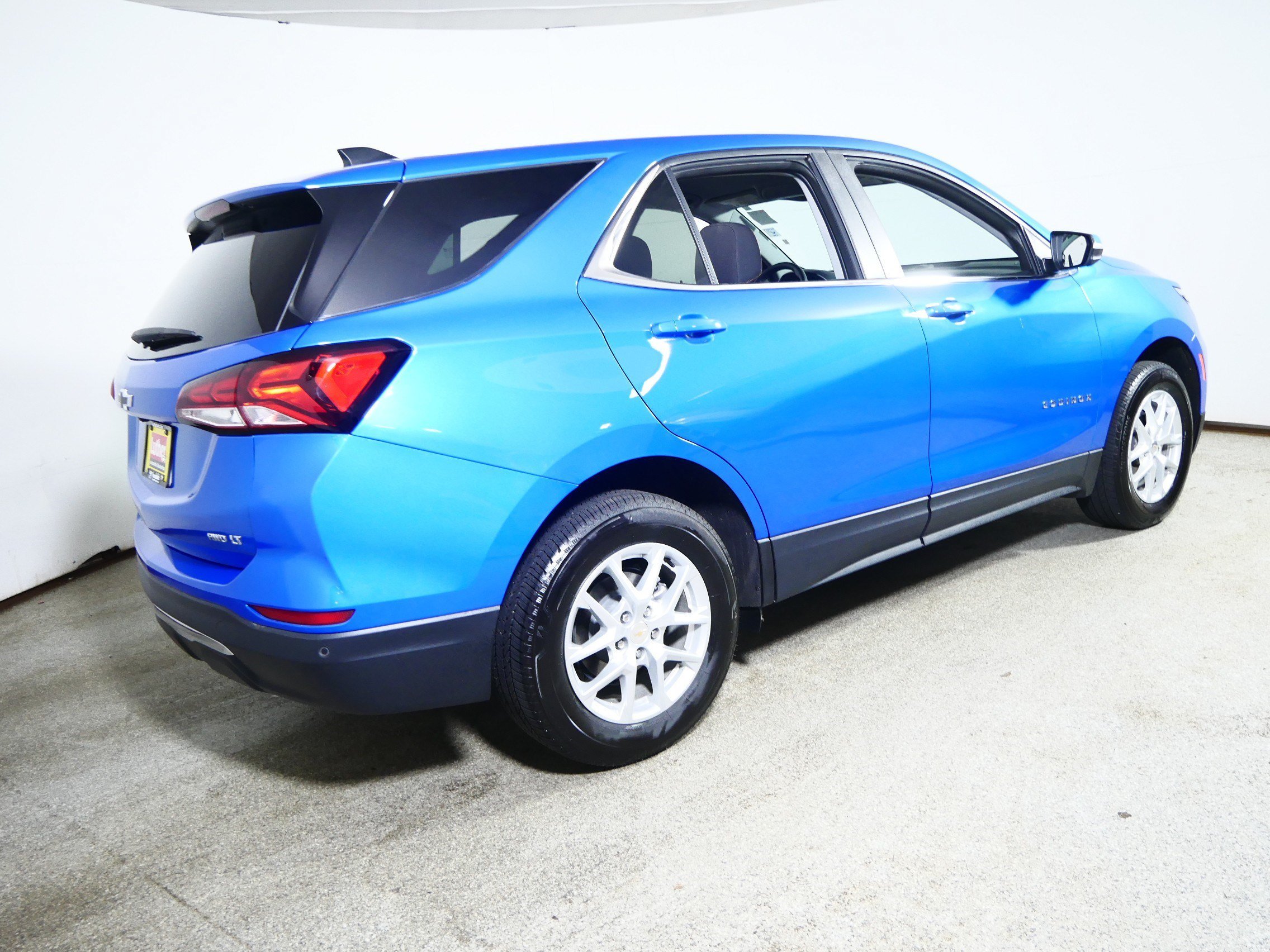 Used 2024 Riptide Blue Metallic Chevrolet LT image 7