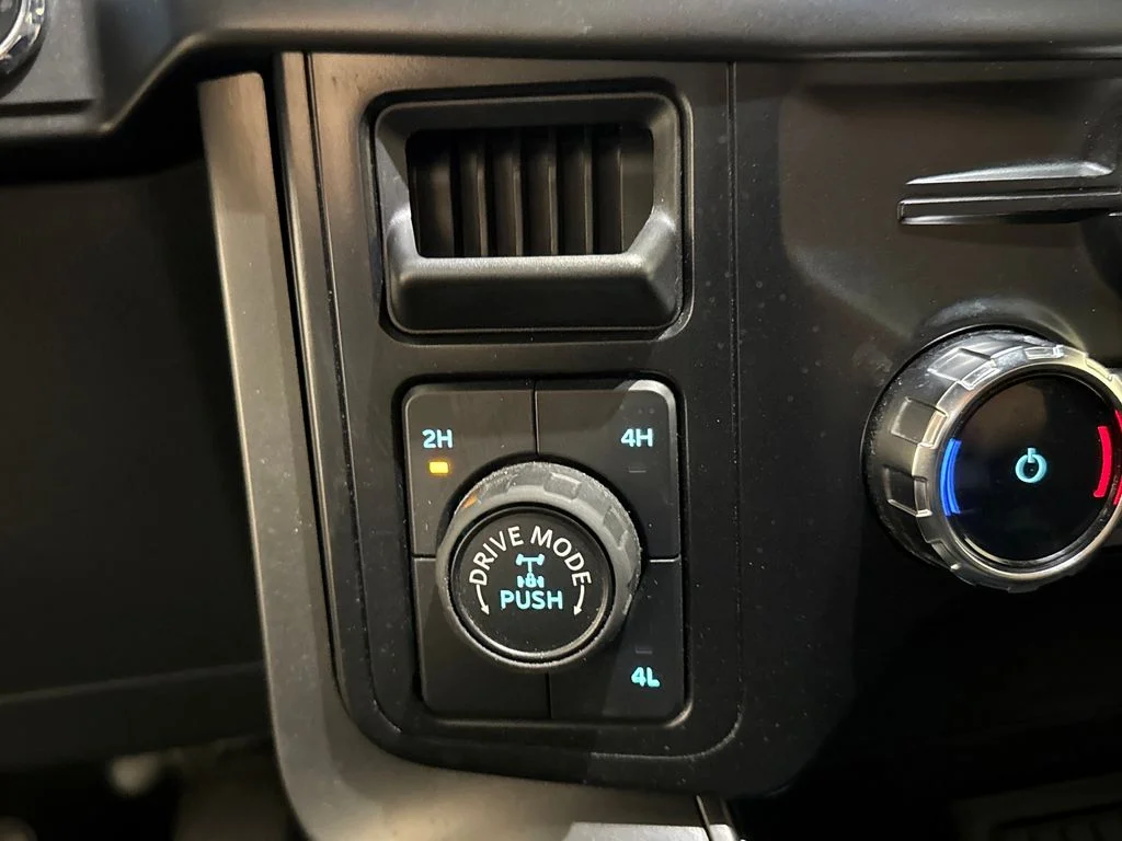 Certified Used 2024 Gray Ford XLT image 29