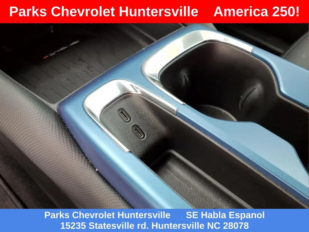 New 2026 Summit White Chevrolet LT image 10