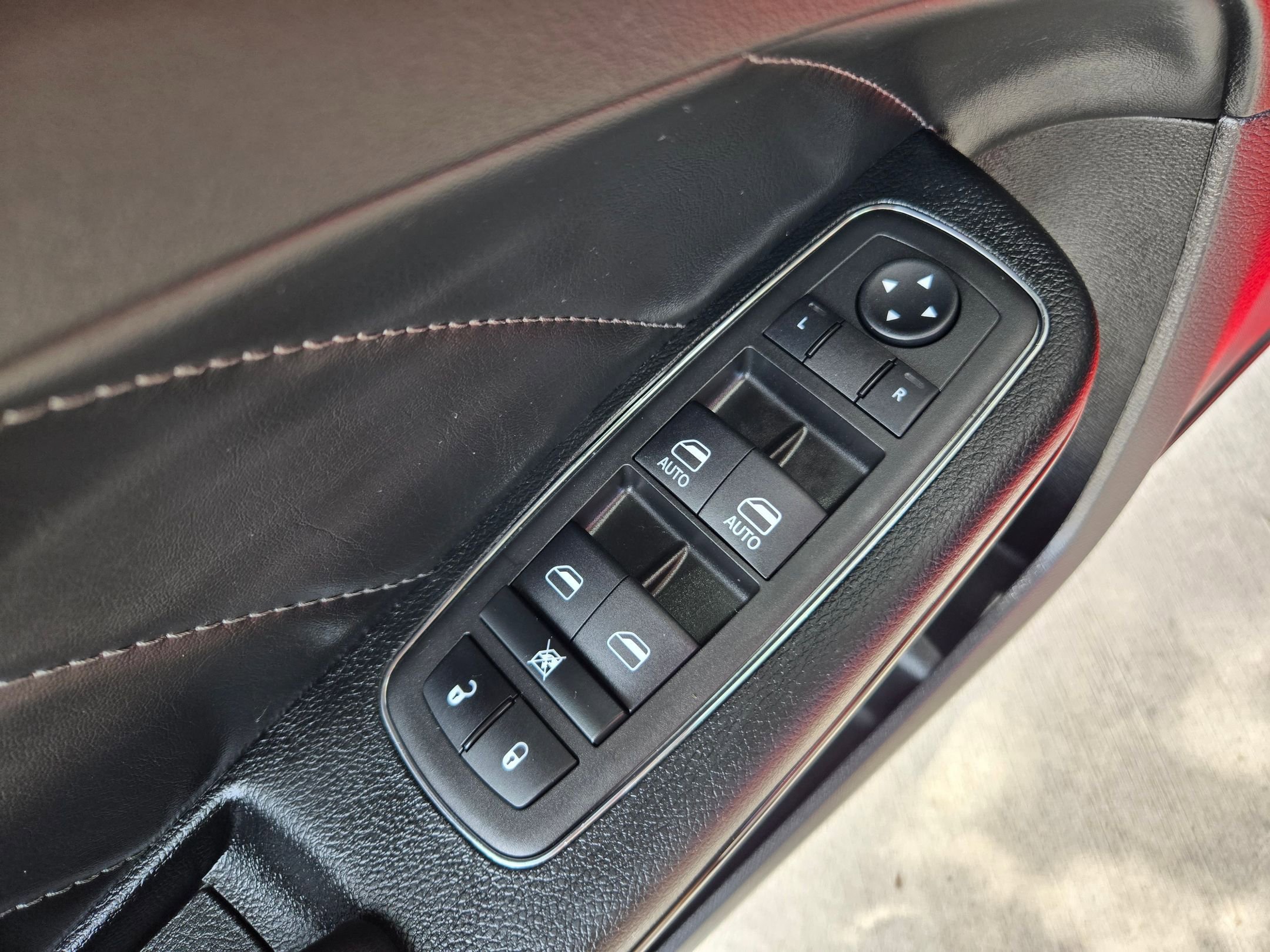 Used 2023 Torred Clearcoat Dodge R/T image 20