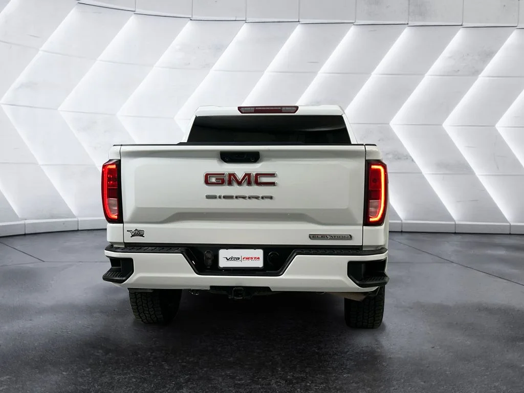 Used 2023 White GMC Elevation image 5
