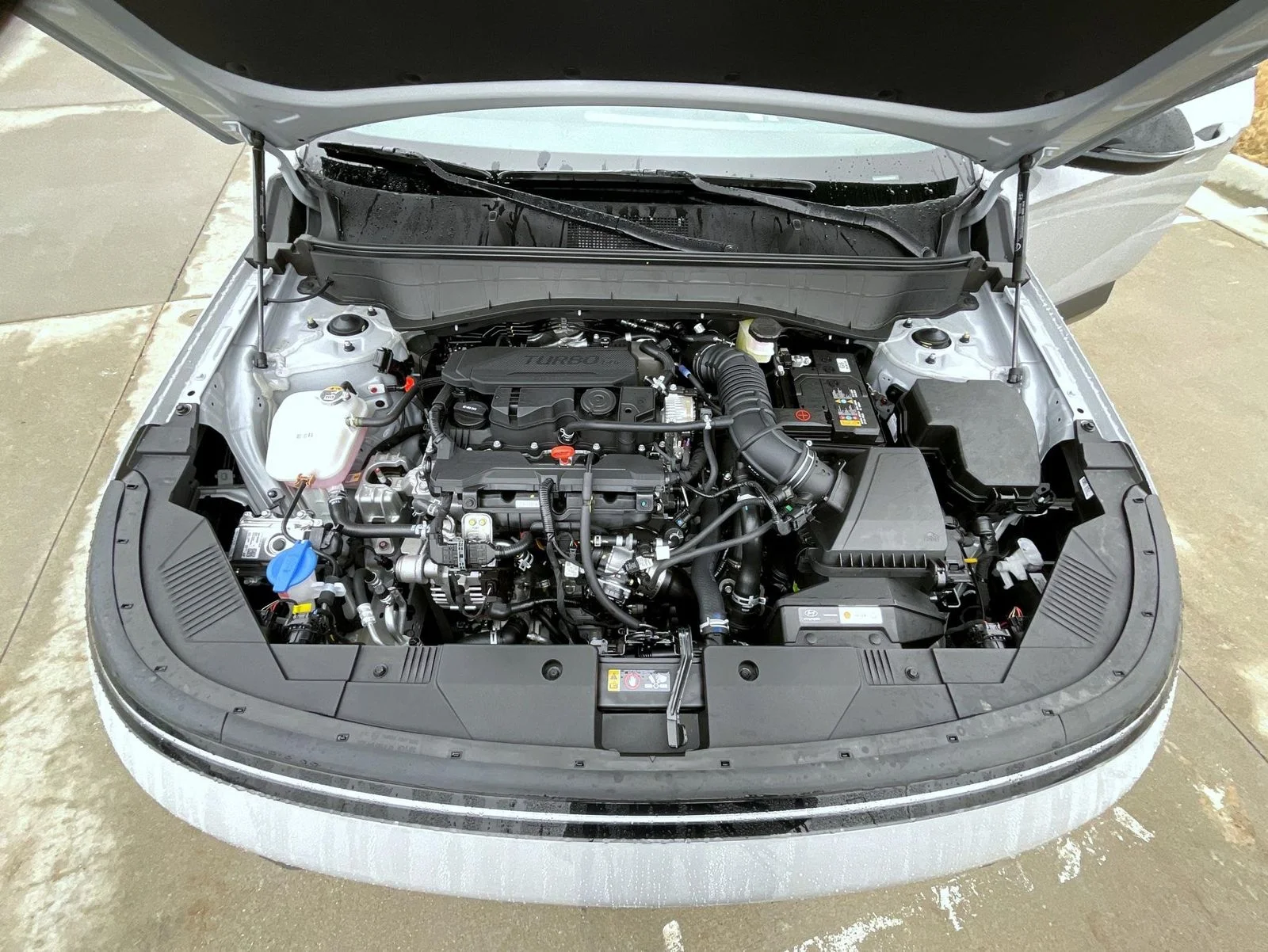 New 2026 Gray Hyundai SEL Premium image 24