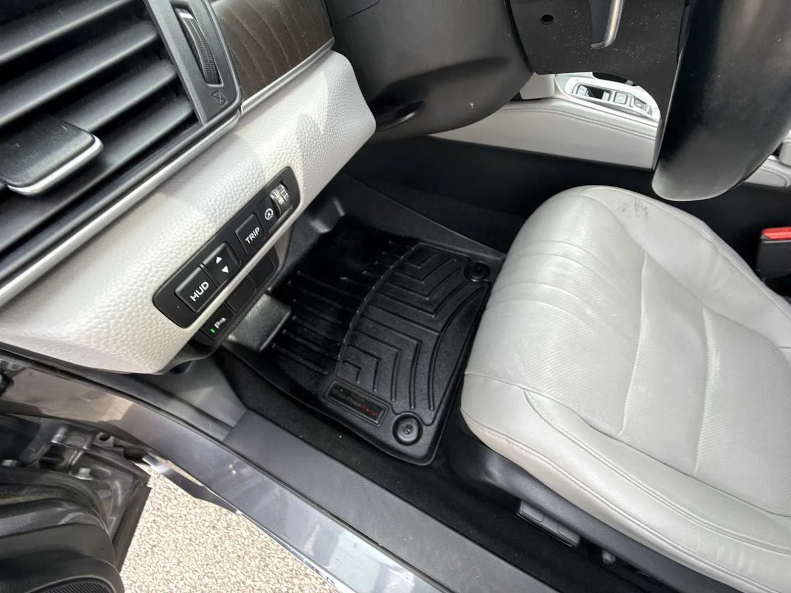 2019 Honda Accord Hybrid Touring - Photo 35