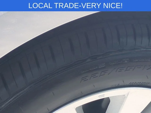 Used 2018 Silver Subaru 2.5i Premium image 11